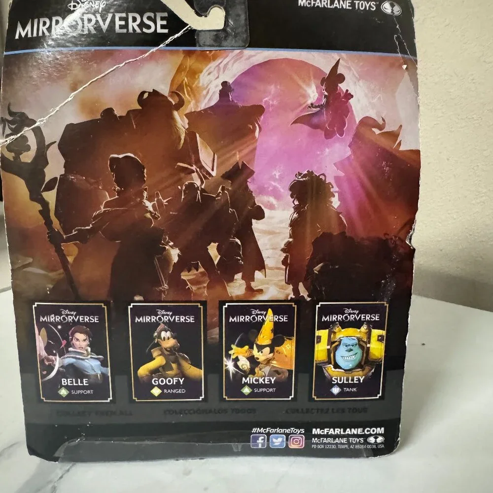 McFarlane Toys Disney Mirrorverse Sulley (Tank) Action Figure‎ Toy NWT